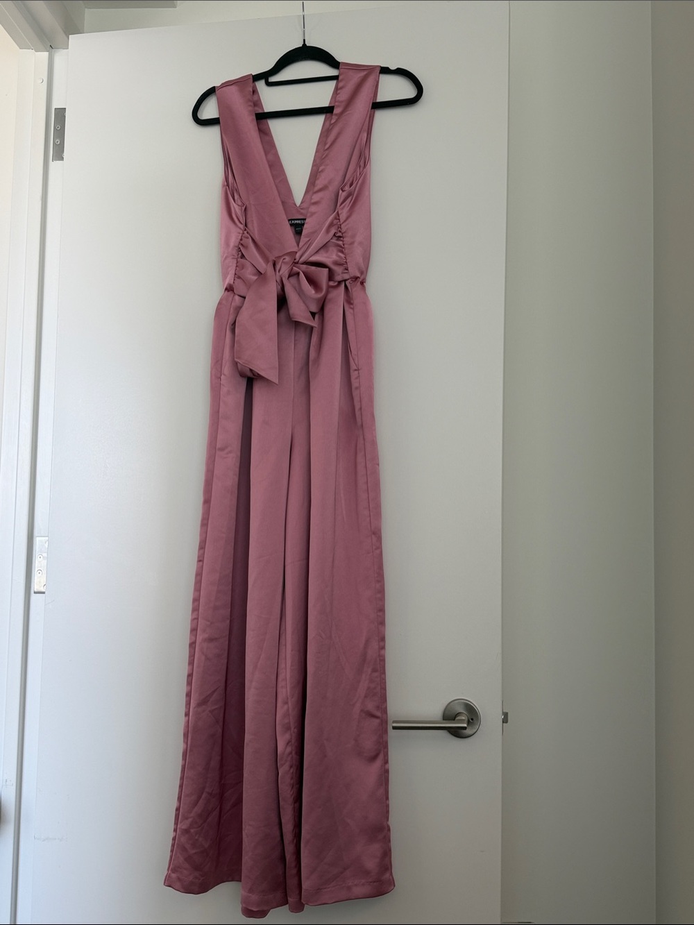 Express Dusty Rose Sleeveless V-Neck Jumper with Waist Tie